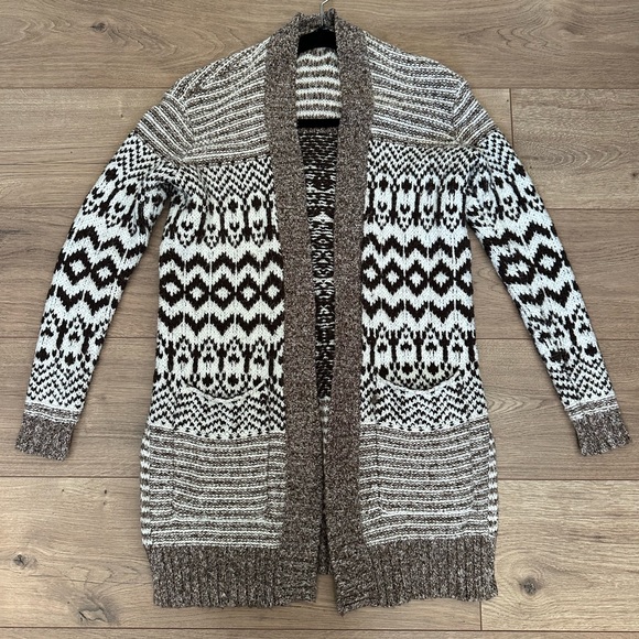 American Eagle Knit Cardigan - Picture 1 of 3
